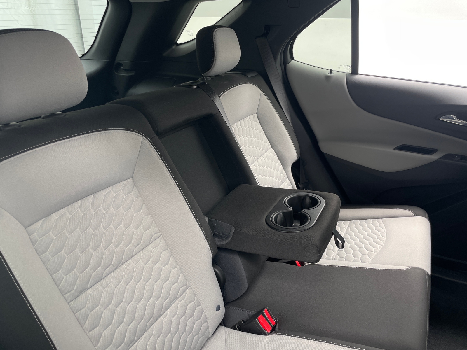Thumbnail: 2020 Chevrolet Equinox - 6