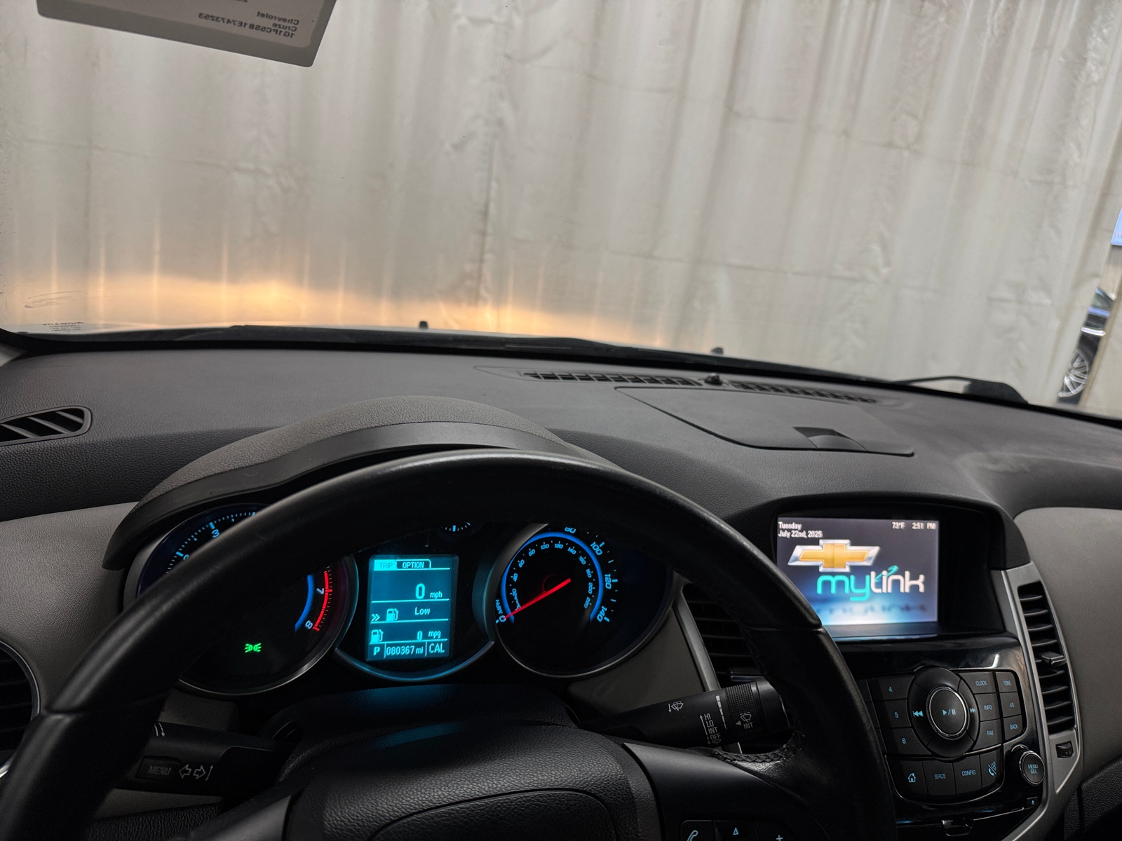 Thumbnail: 2014 Chevrolet Cruze - 3