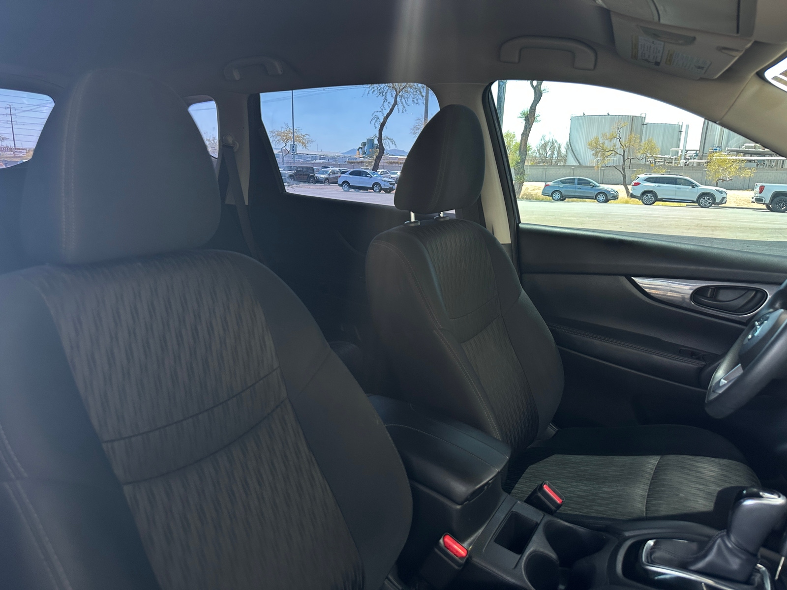 Thumbnail: 2019 Nissan Rogue - 2