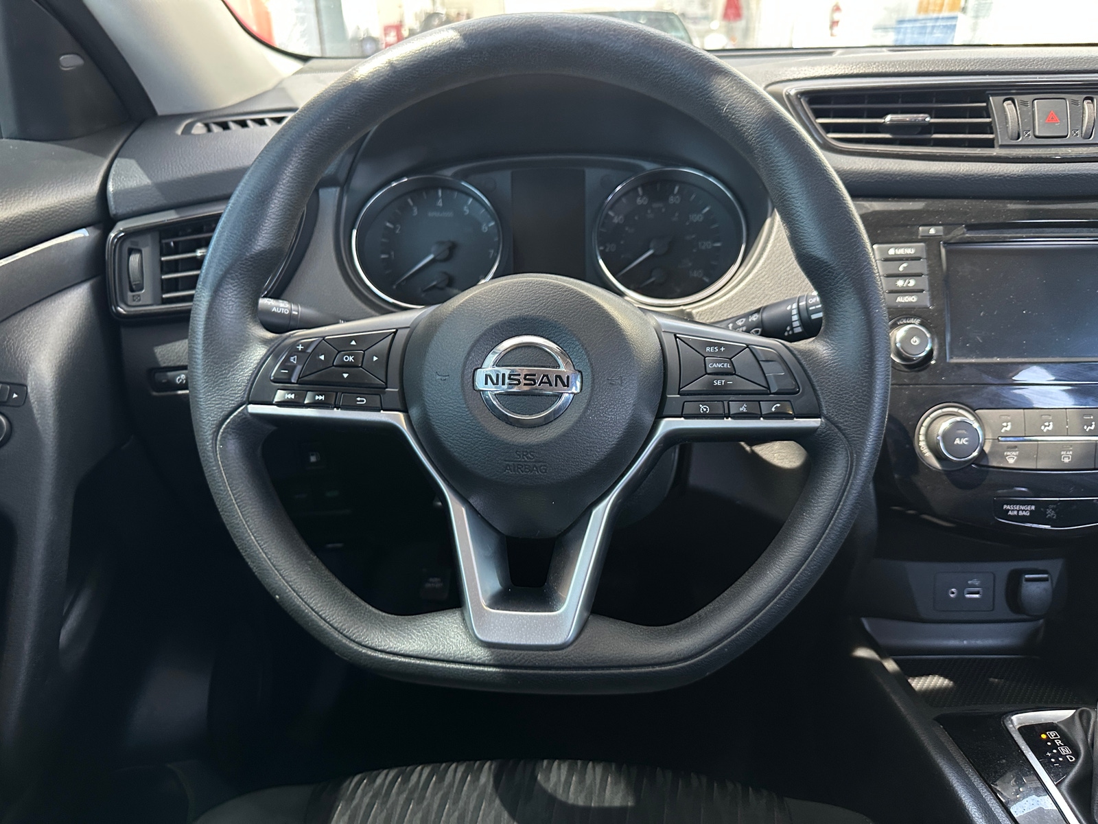 Thumbnail: 2019 Nissan Rogue - 5
