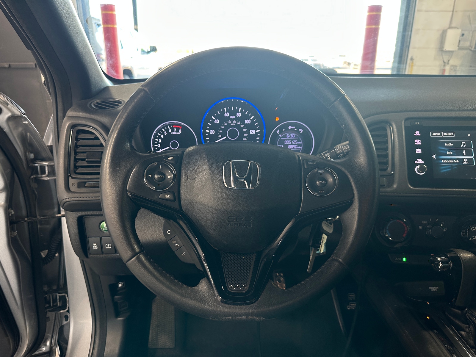 Thumbnail: 2019 Honda HR-V - 5
