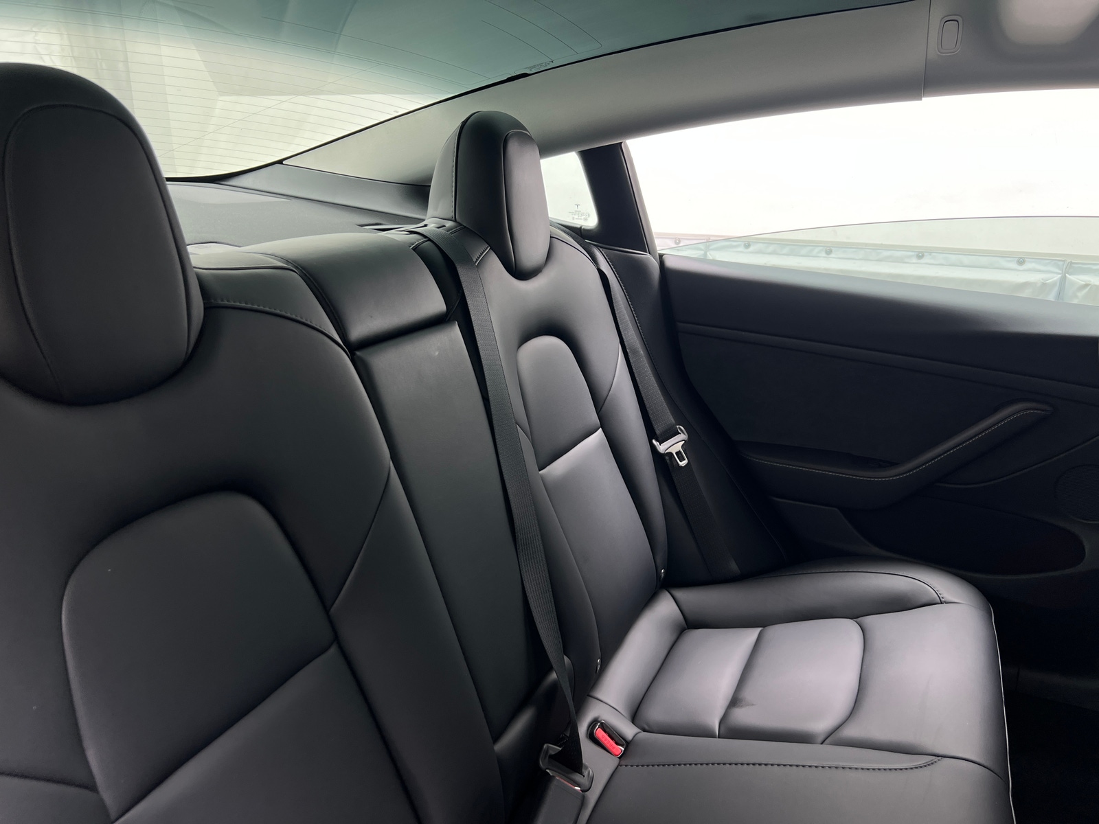 Thumbnail: 2022 Tesla Model 3 - 5