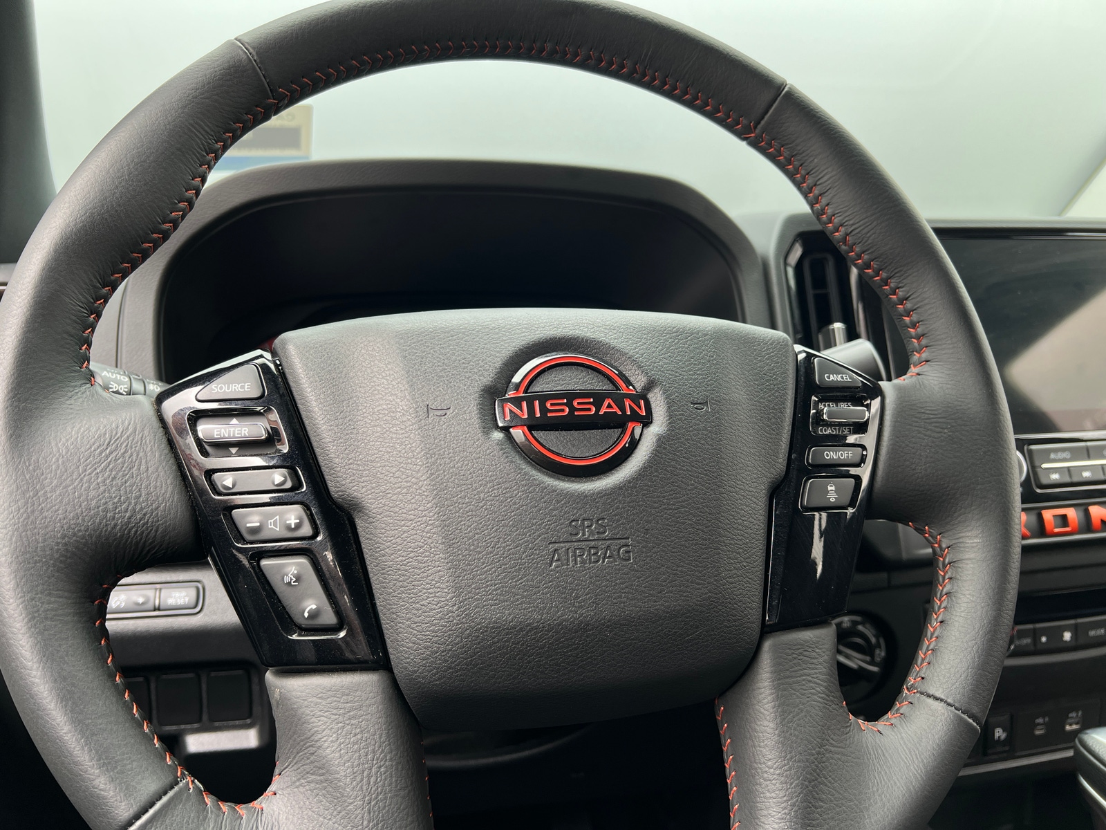 Thumbnail: 2025 Nissan Frontier - 5