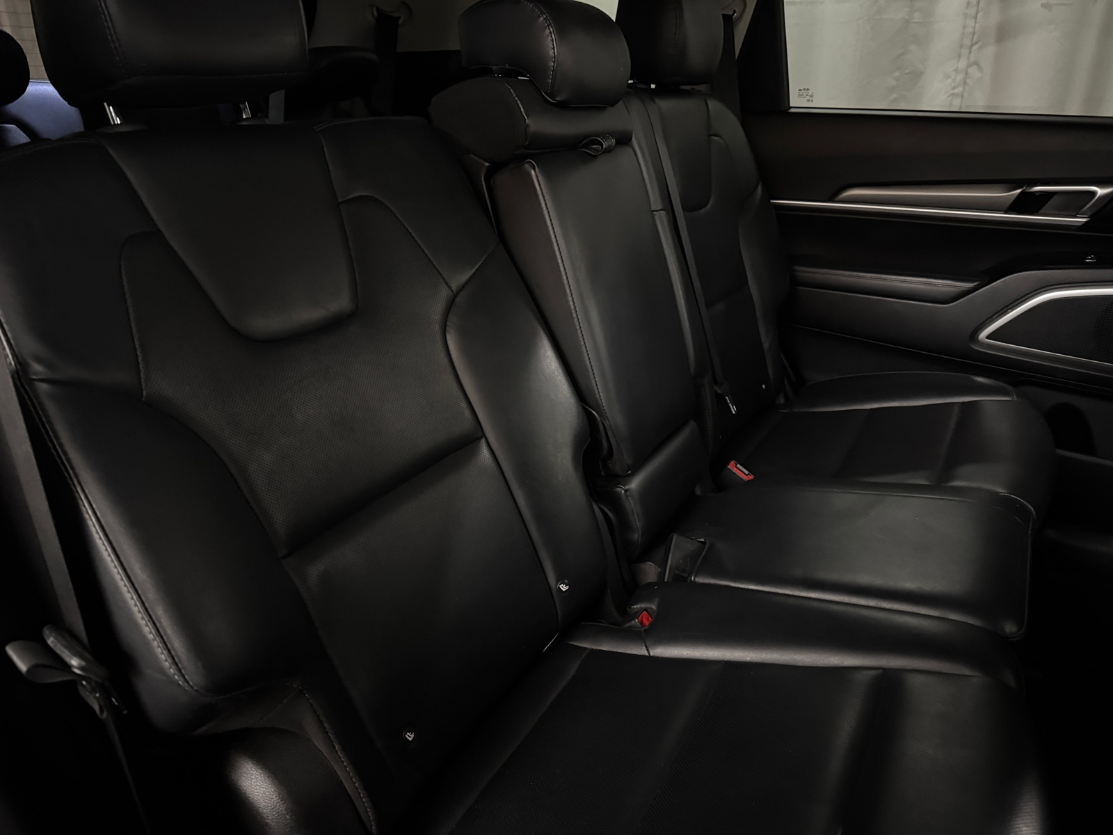 Thumbnail: 2020 Kia Telluride - 6