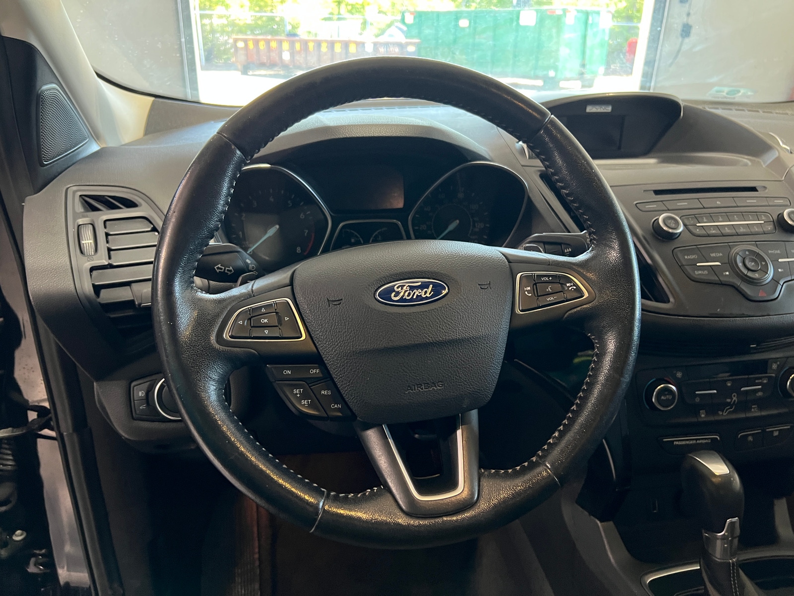 Thumbnail: 2017 Ford Escape - 4