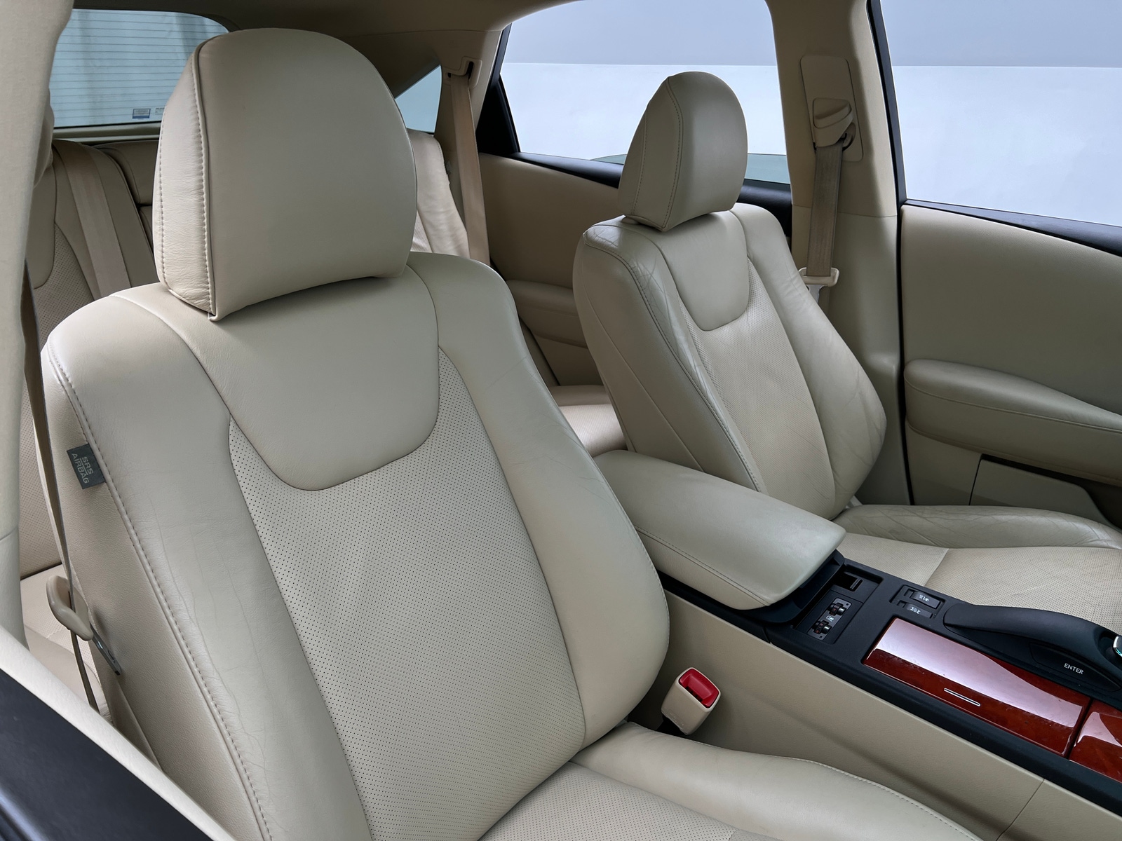 Thumbnail: 2010 Lexus RX - 2