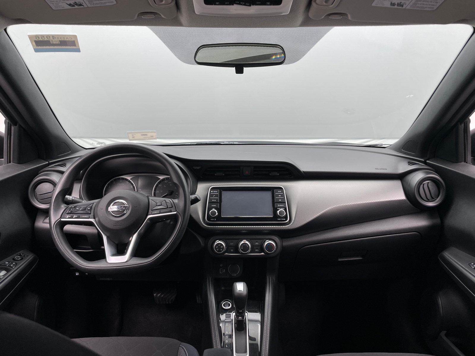 Thumbnail: 2018 Nissan Kicks - 3