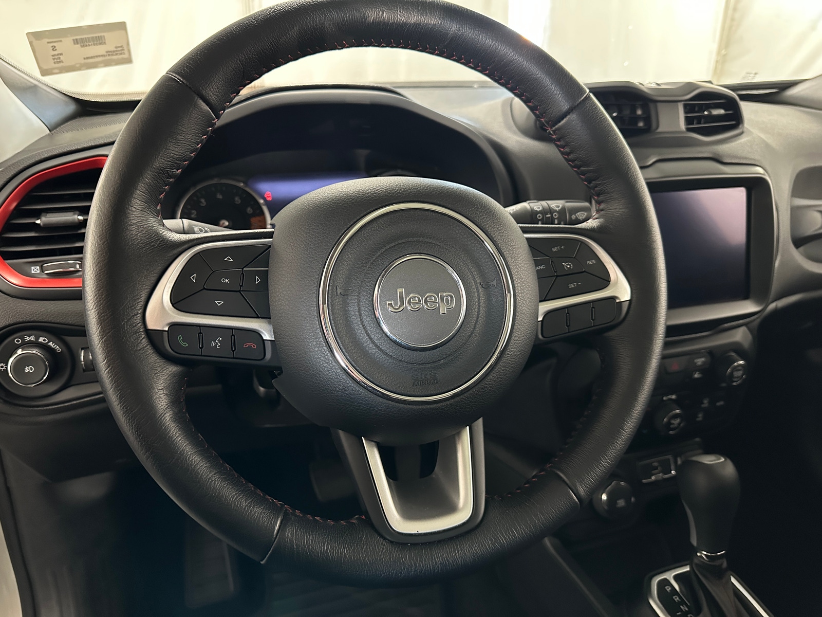 Thumbnail: 2023 Jeep Renegade - 5