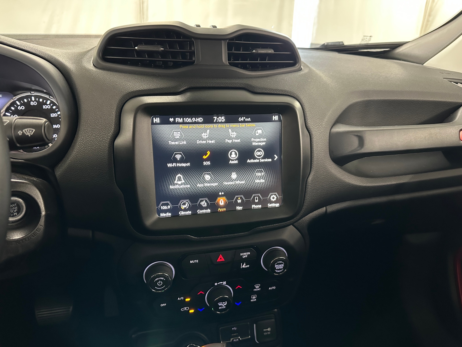 Thumbnail: 2023 Jeep Renegade - 4
