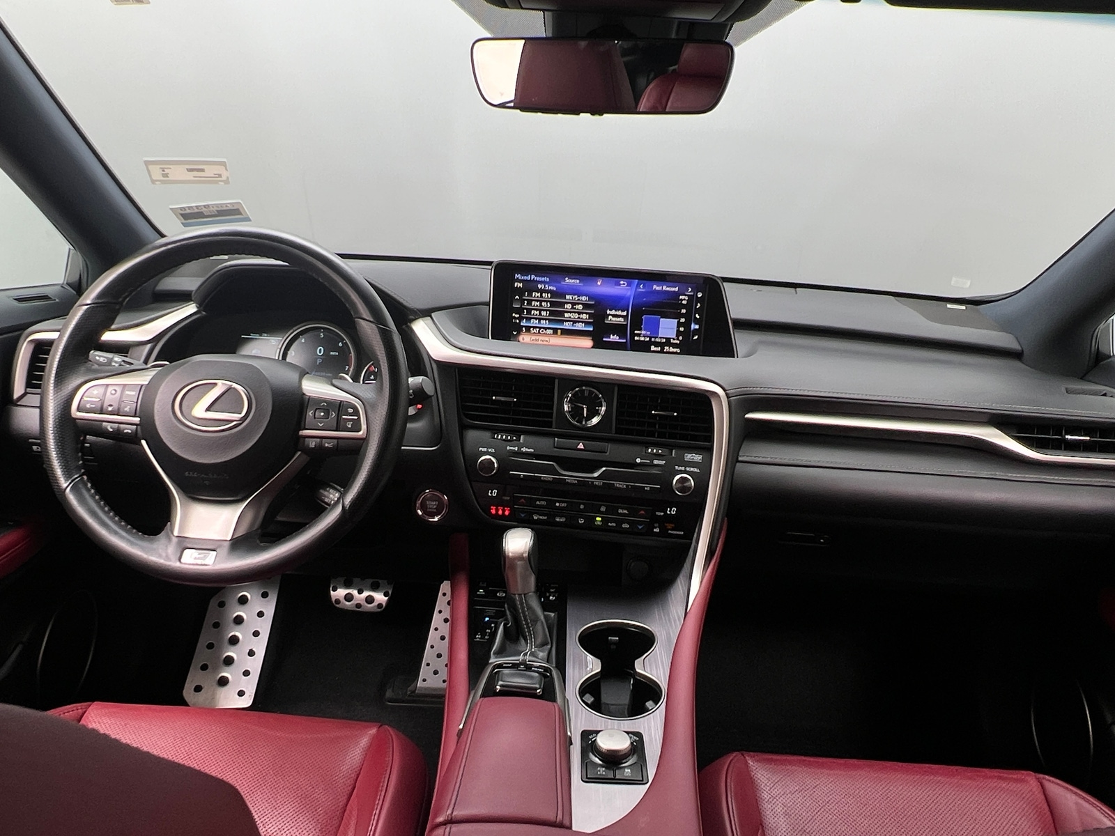 Thumbnail: 2018 Lexus RX - 3
