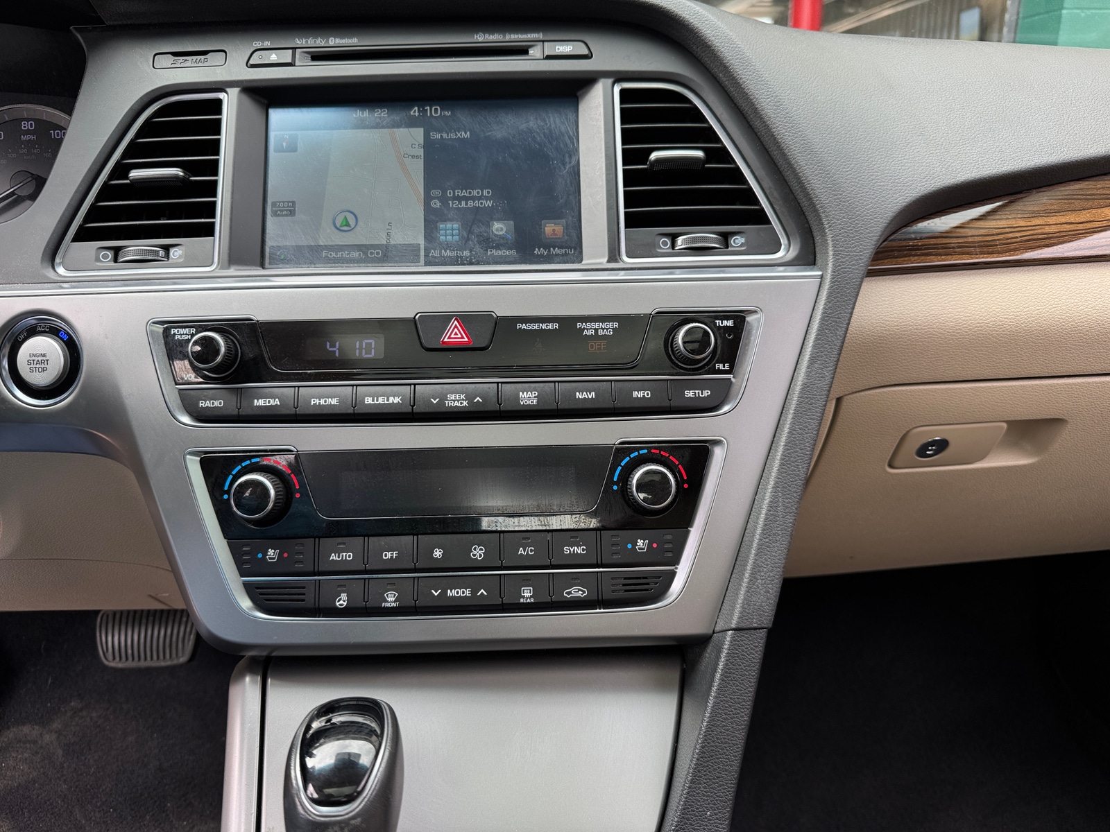Thumbnail: 2016 Hyundai Sonata - 3