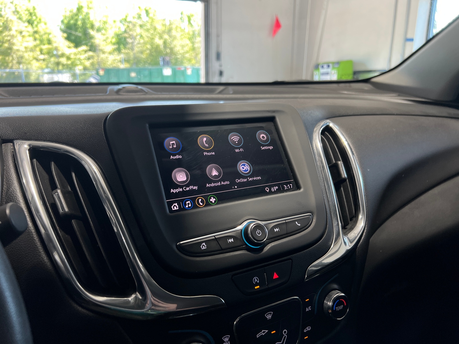 Thumbnail: 2023 Chevrolet Equinox - 4