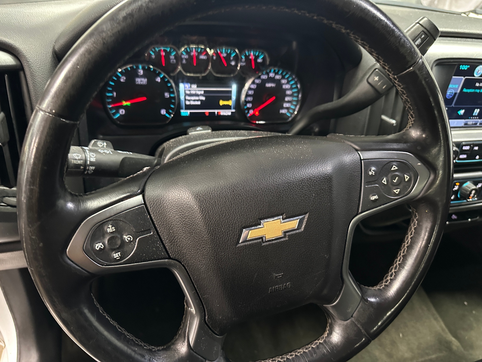 Thumbnail: 2015 Chevrolet Silverado 1500 - 5