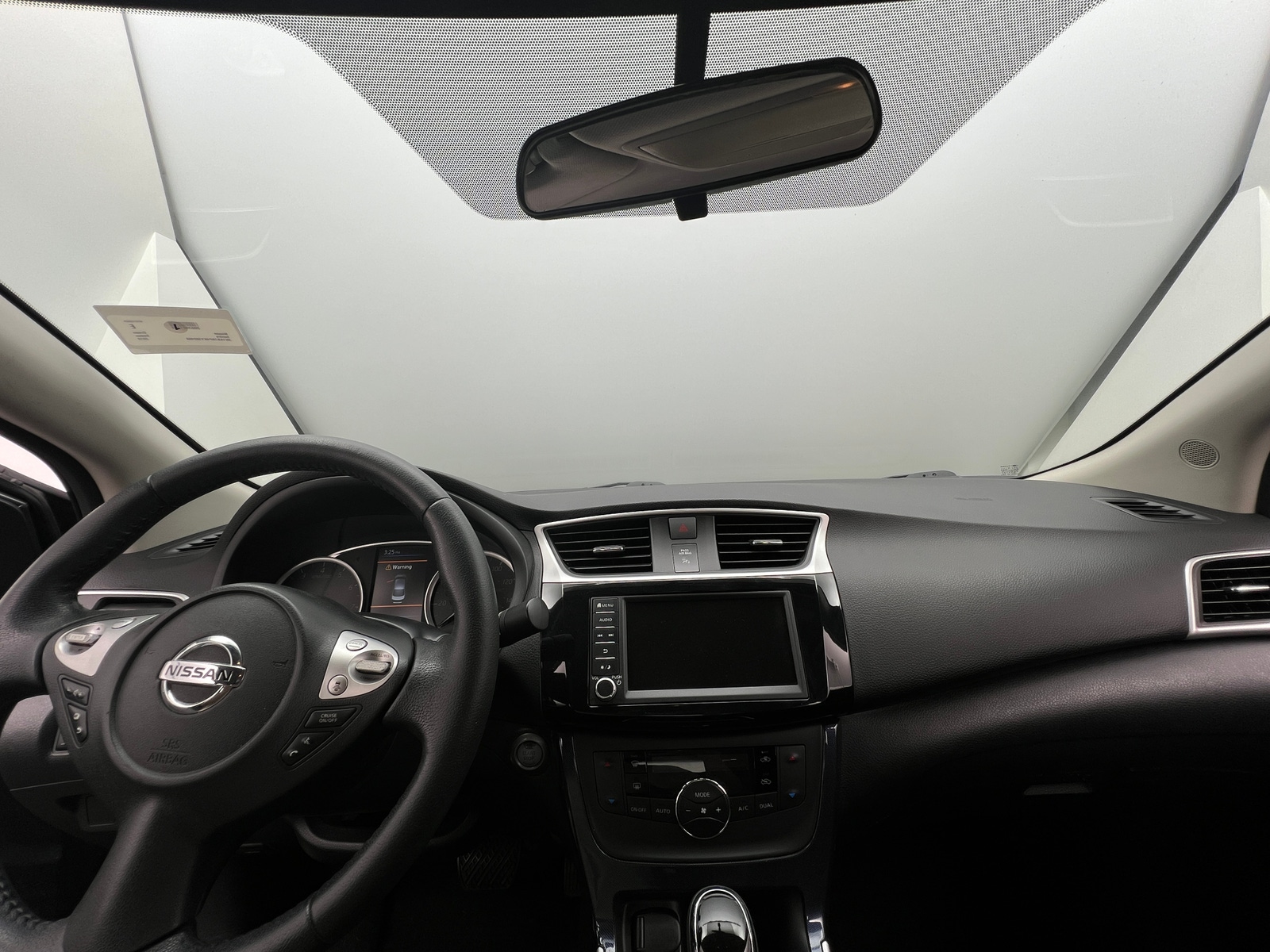 Thumbnail: 2019 Nissan Sentra - 3