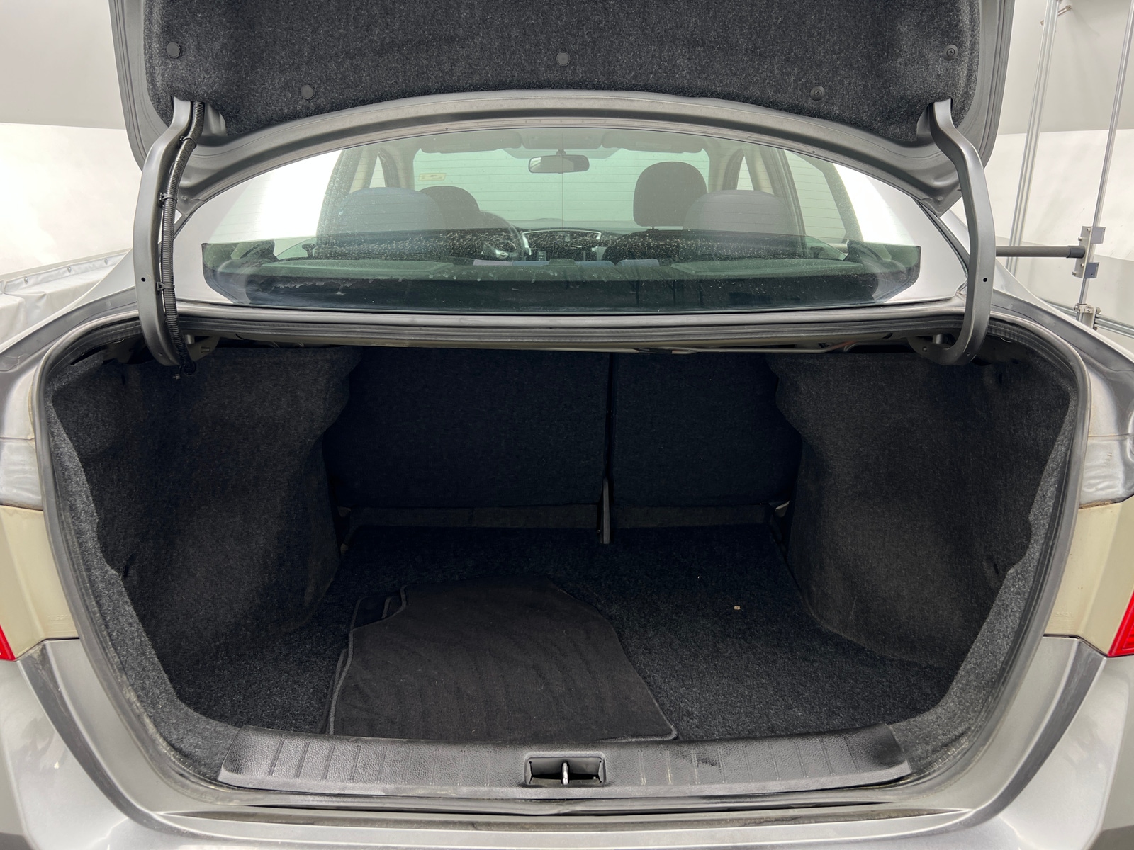 Thumbnail: 2019 Nissan Sentra - 7