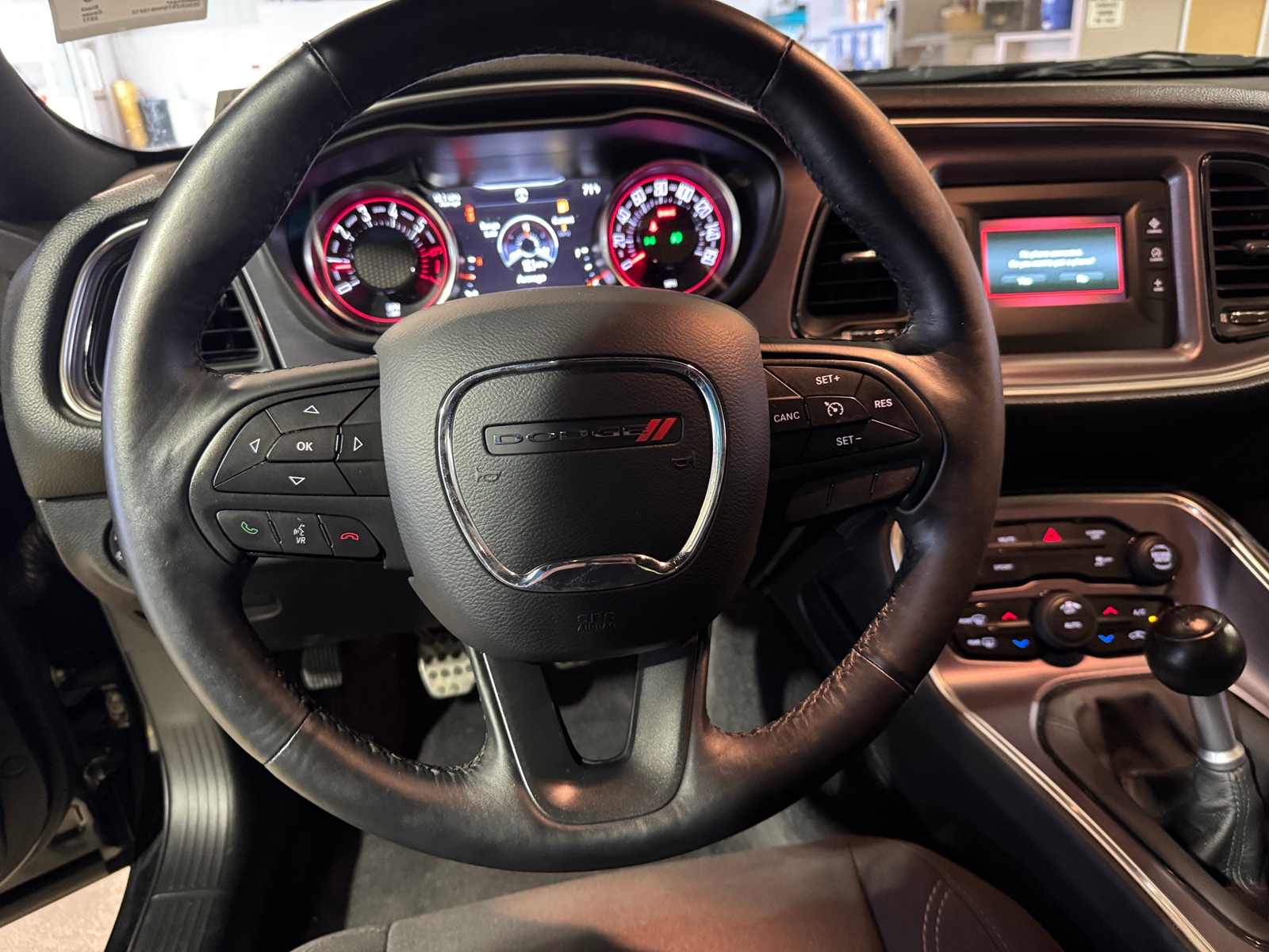 Thumbnail: 2017 Dodge Challenger - 4