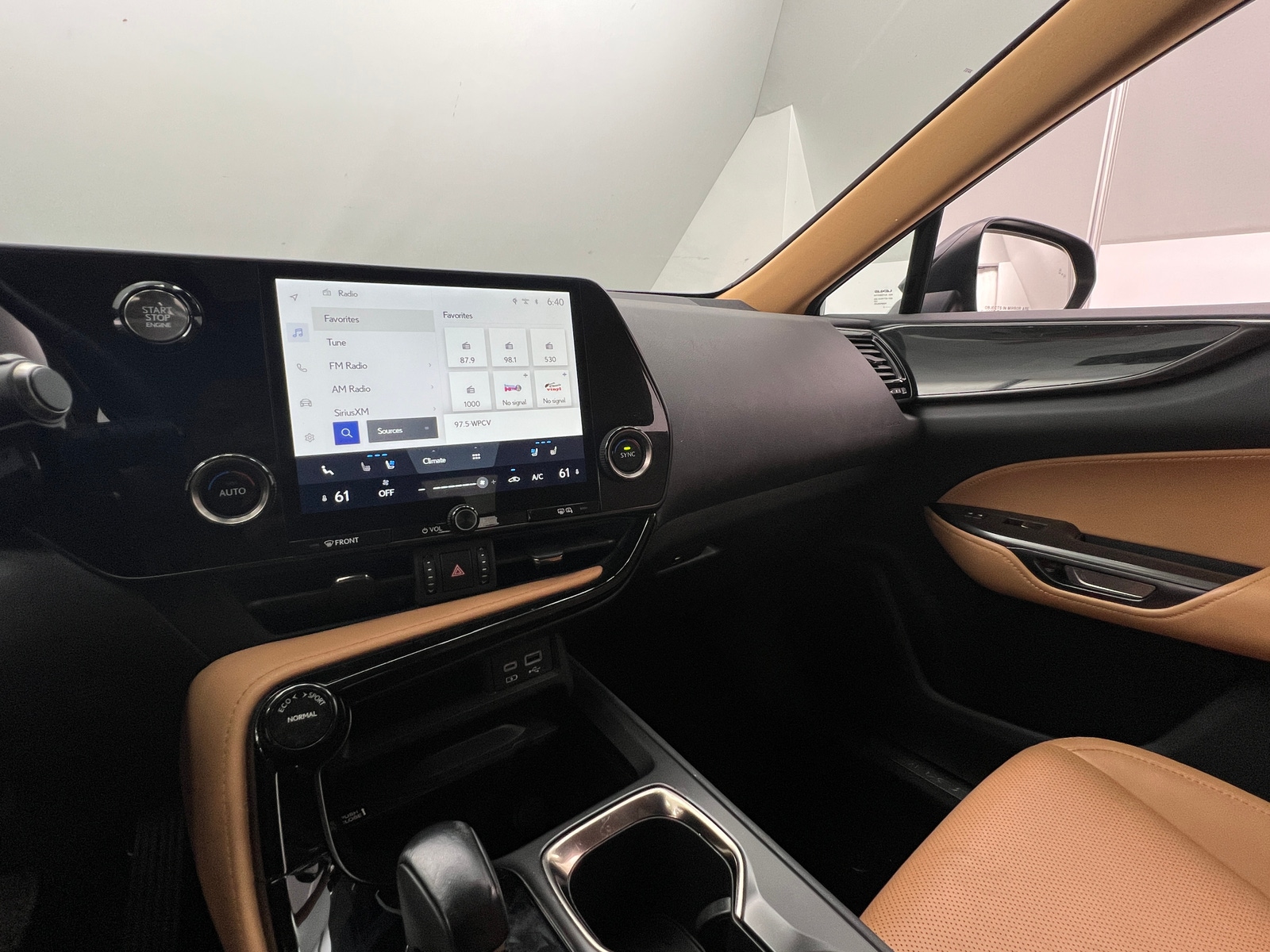 Thumbnail: 2022 Lexus NX - 3