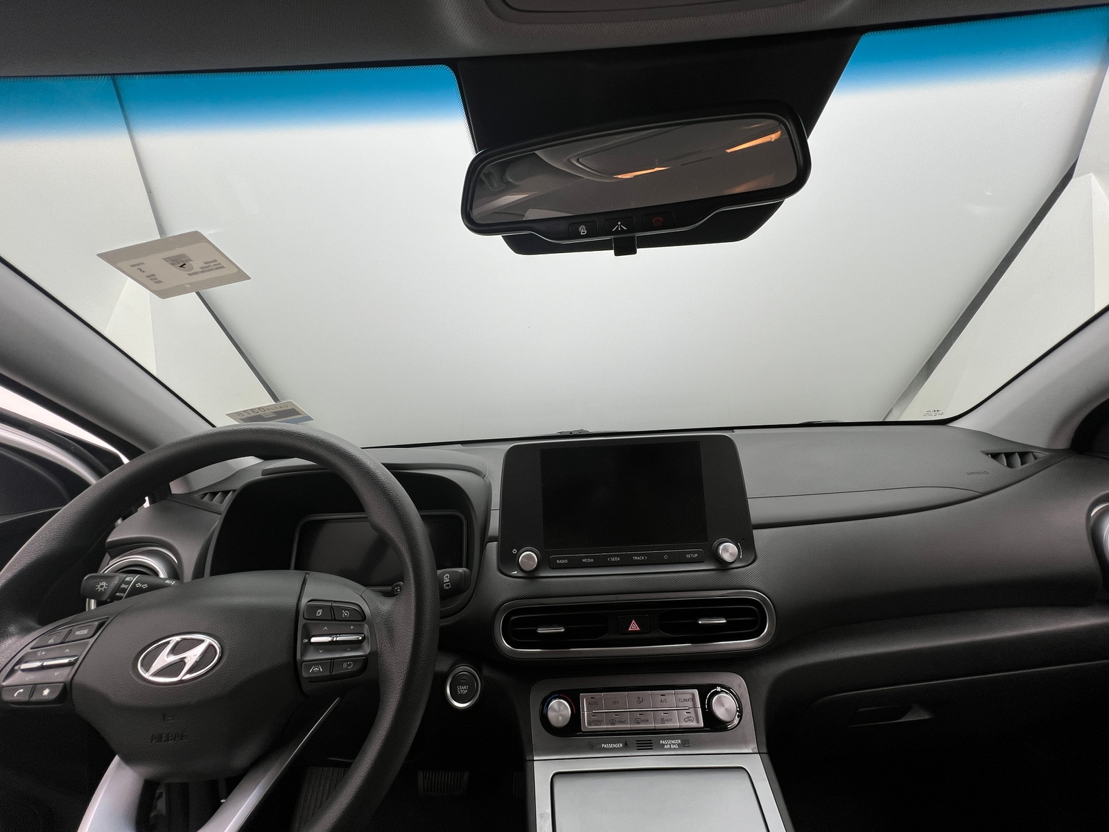 Thumbnail: 2022 Hyundai Kona - 3