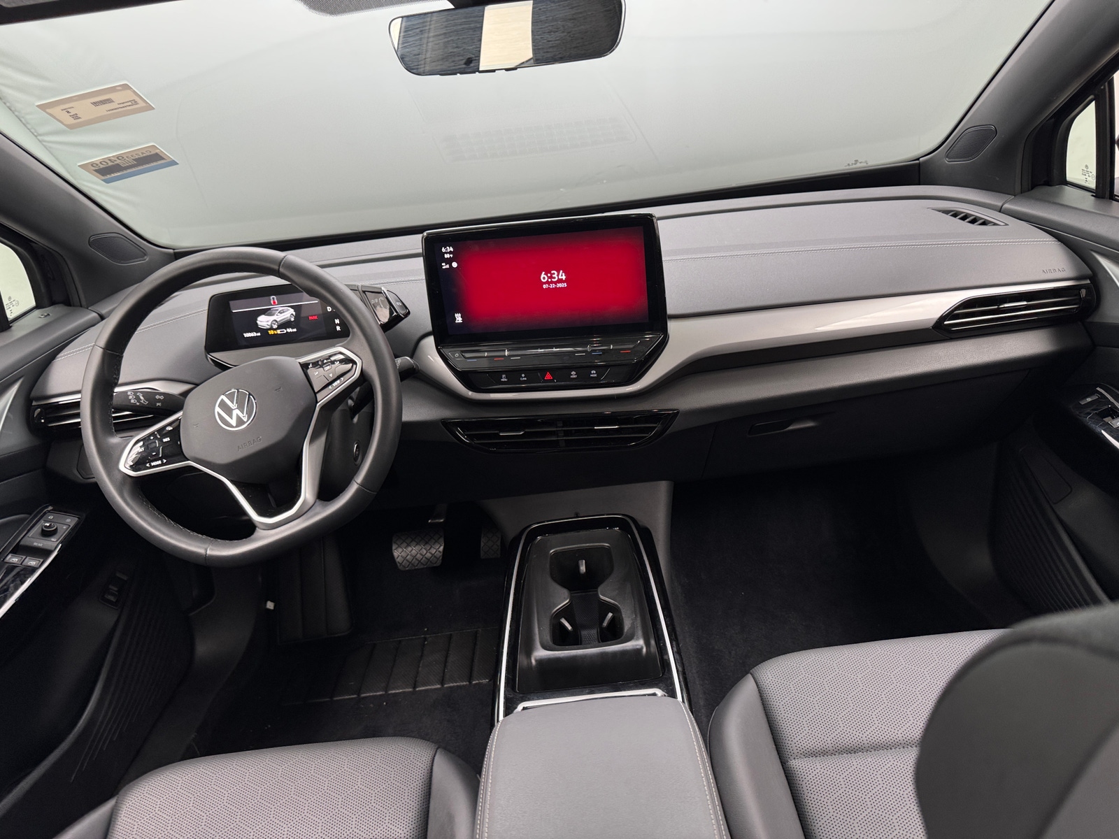 Thumbnail: 2023 Volkswagen ID.4 - 2