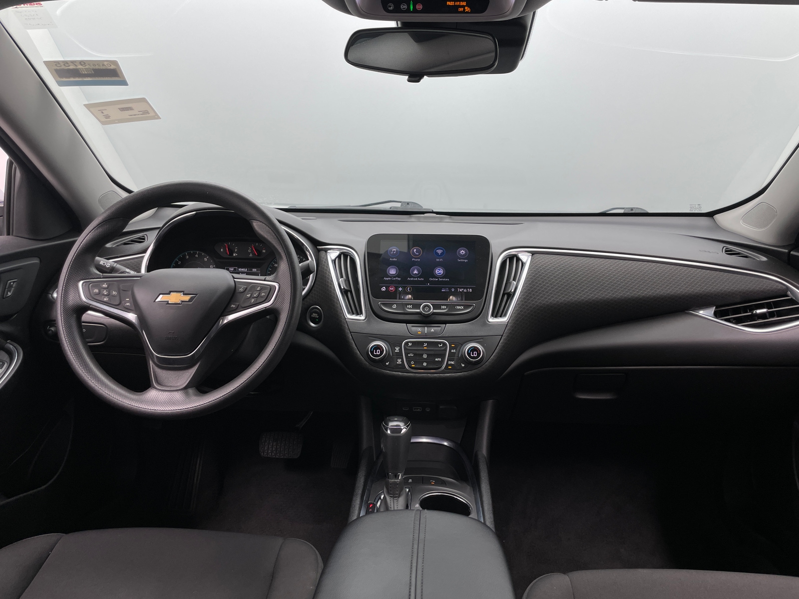 Thumbnail: 2020 Chevrolet Malibu - 3