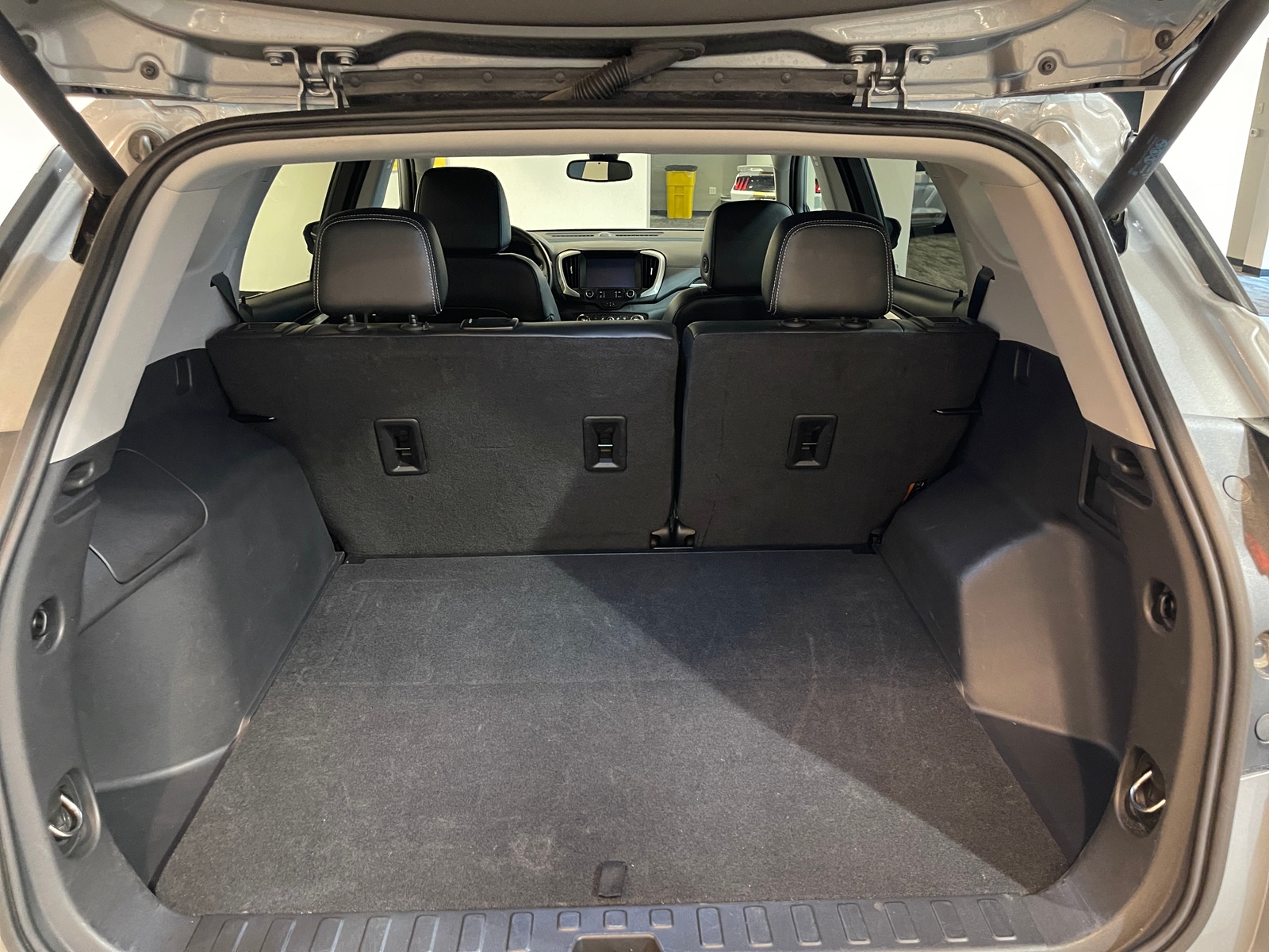 Thumbnail: 2024 GMC Terrain - 6