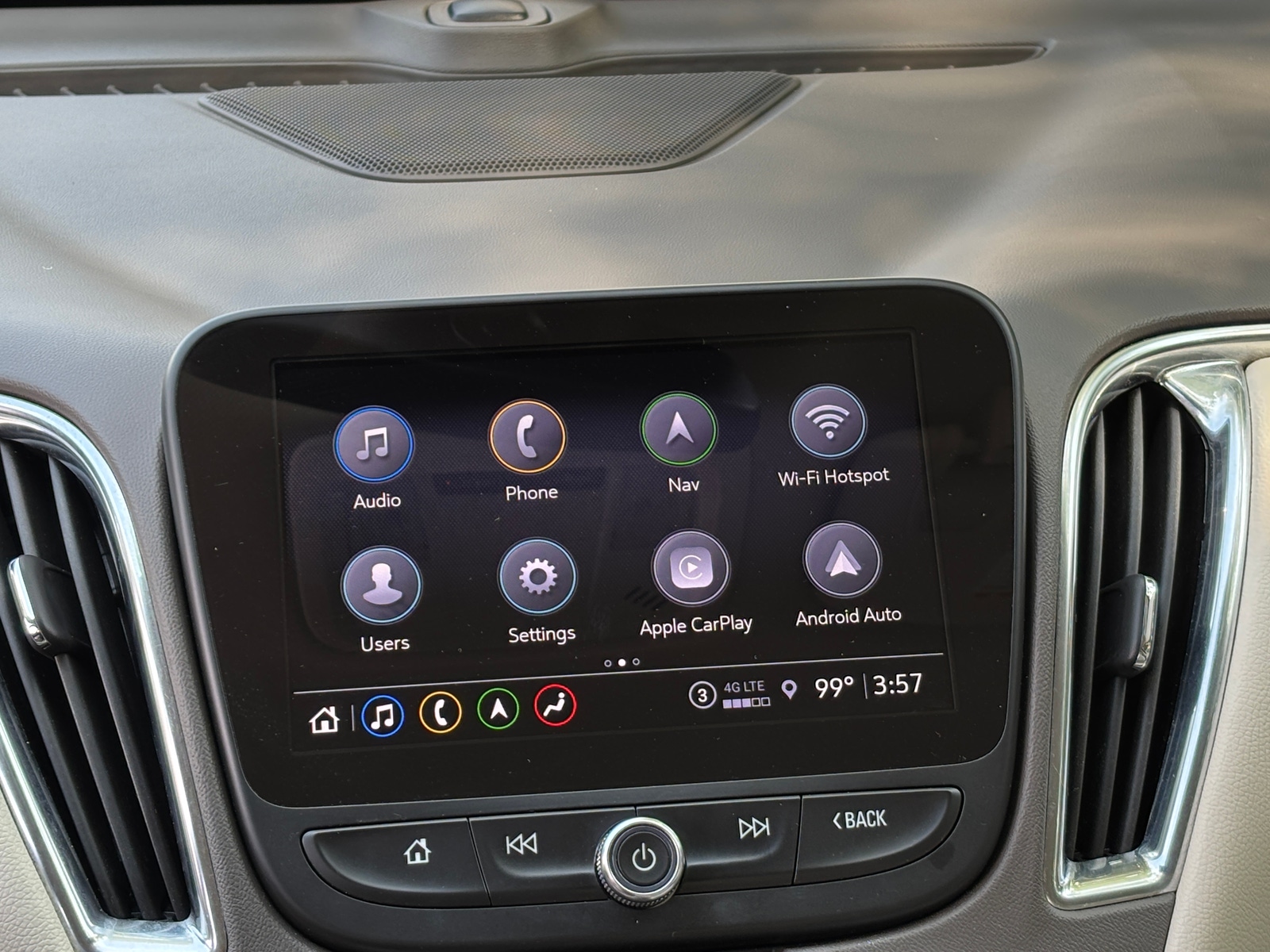 Thumbnail: 2024 Chevrolet Malibu - 4