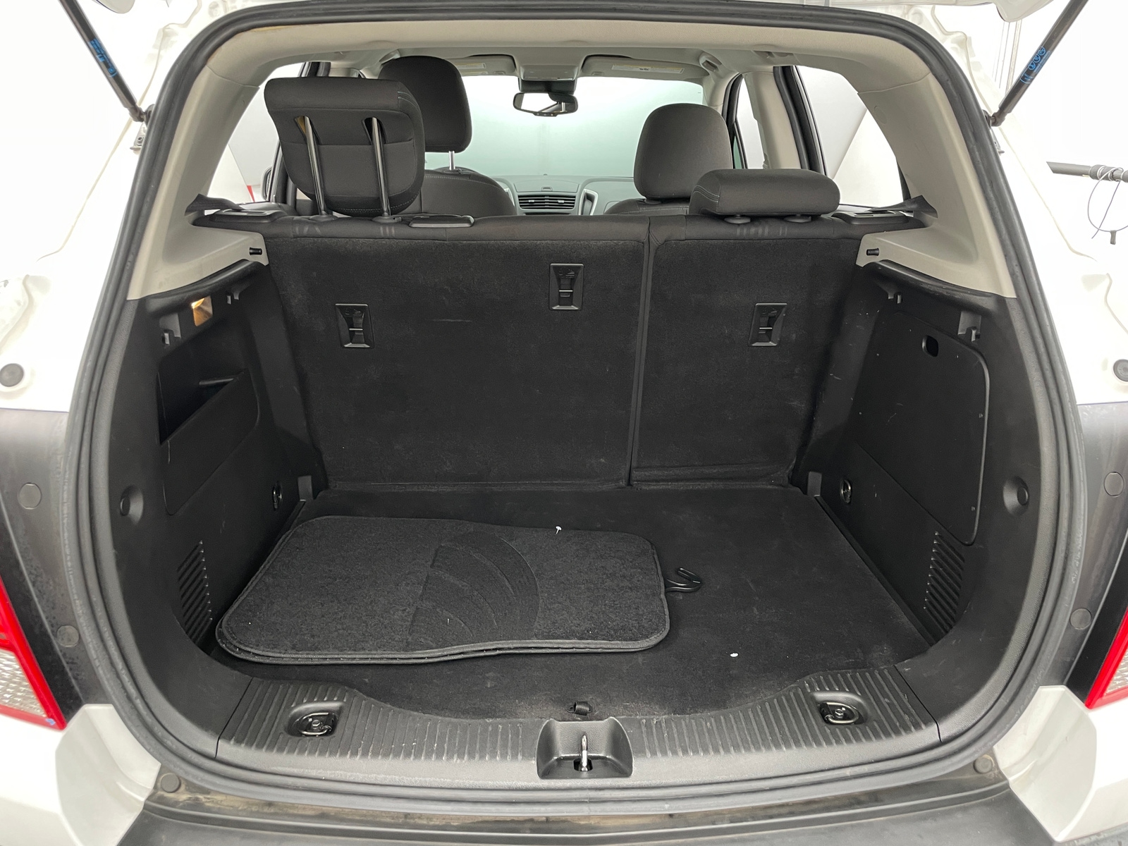 Thumbnail: 2016 Chevrolet Trax - 7