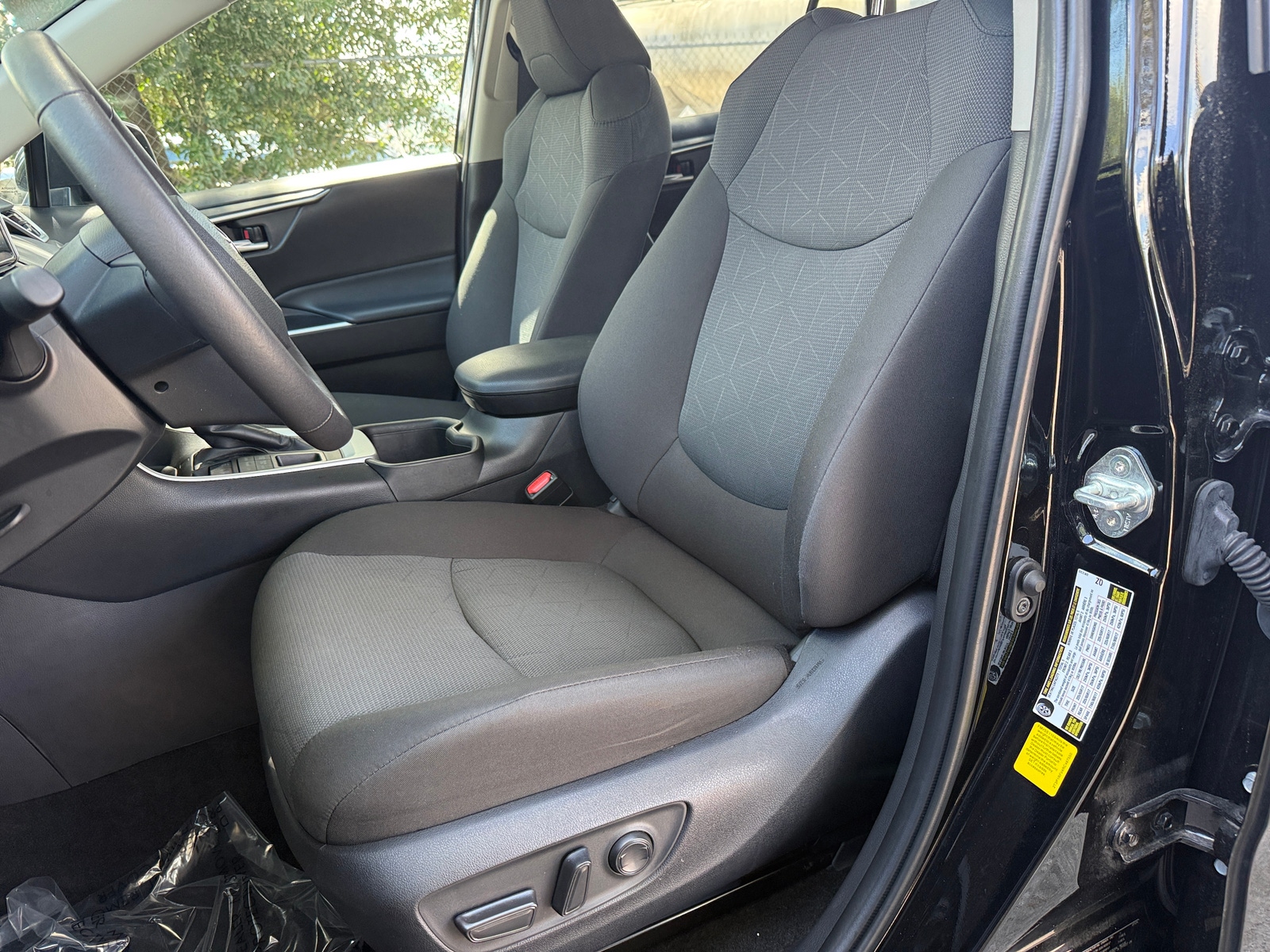 Thumbnail: 2024 Toyota RAV4 - 2