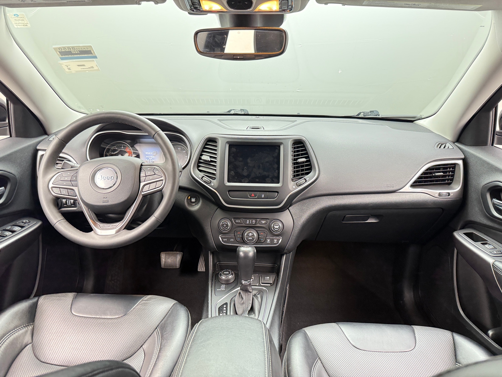 Thumbnail: 2022 Jeep Cherokee - 2