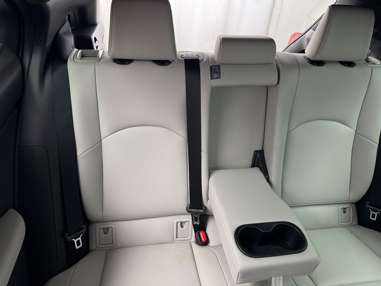 Thumbnail: 2024 Lexus UX - 5