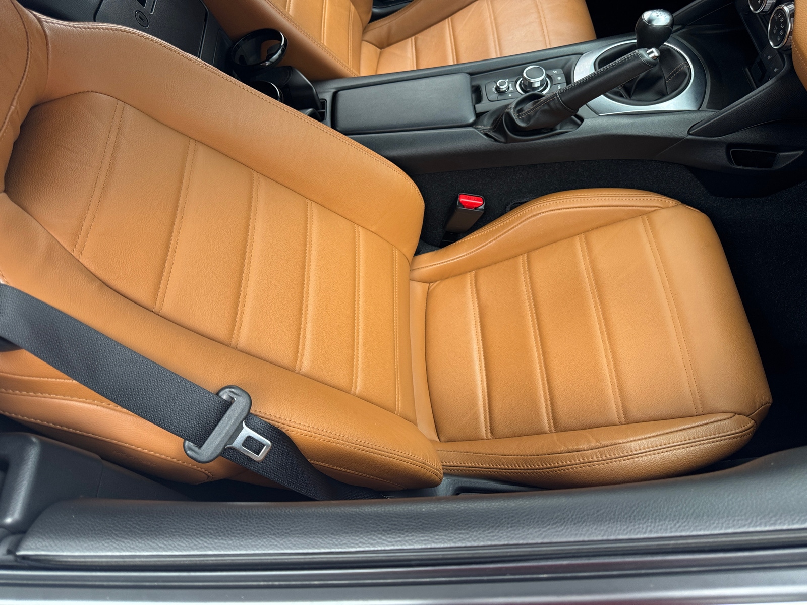 Thumbnail: 2017 Fiat 124 Spider - 2