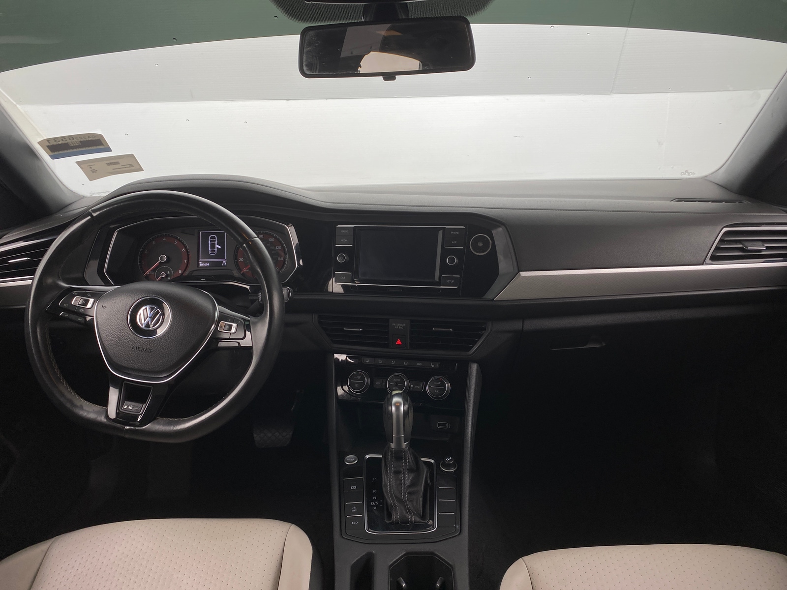 Thumbnail: 2019 Volkswagen Jetta - 2
