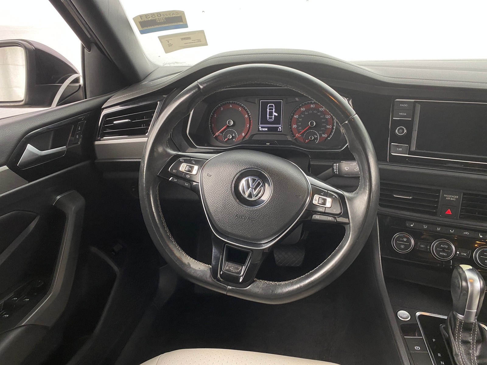 Thumbnail: 2019 Volkswagen Jetta - 4