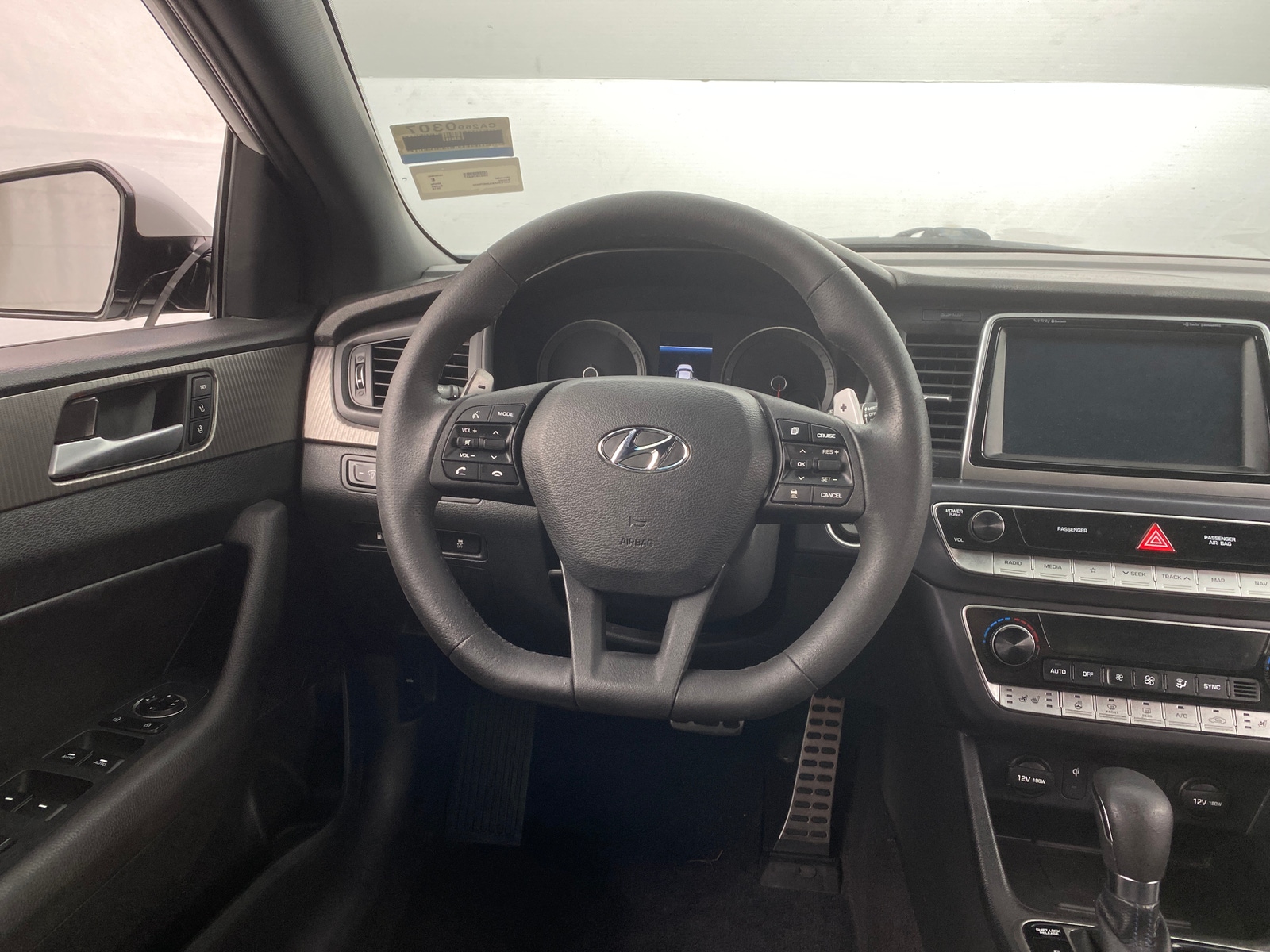 Thumbnail: 2018 Hyundai Sonata - 4