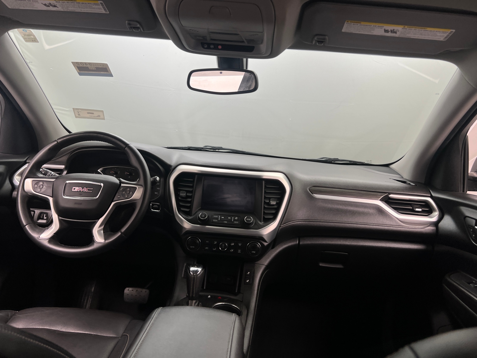 Thumbnail: 2018 GMC Acadia - 2