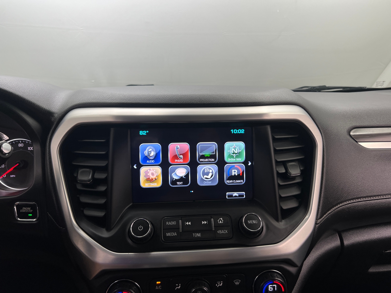 Thumbnail: 2018 GMC Acadia - 3