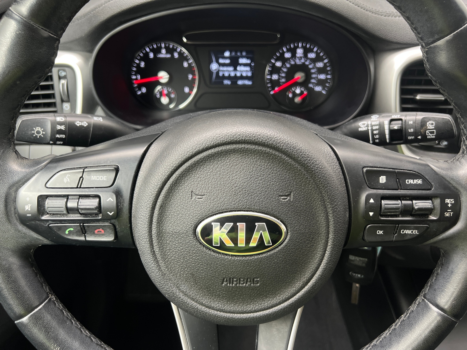 Thumbnail: 2018 Kia Sorento - 5