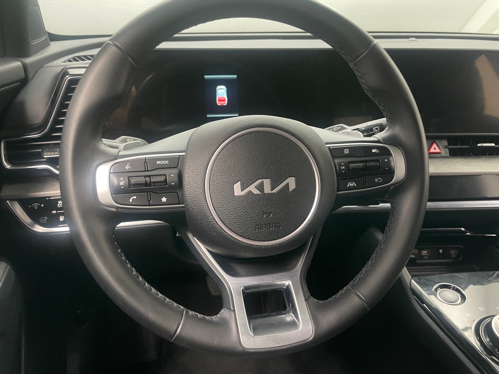 Thumbnail: 2023 Kia Sportage - 4