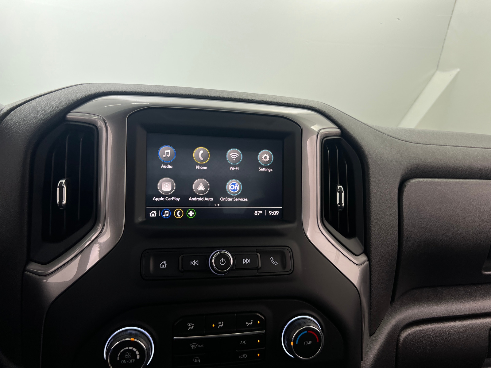 Thumbnail: 2024 Chevrolet Silverado 1500 - 2