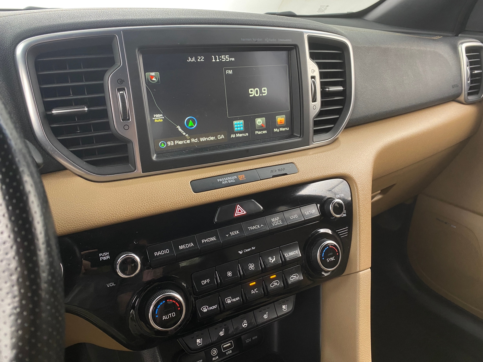 Thumbnail: 2017 Kia Sportage - 3