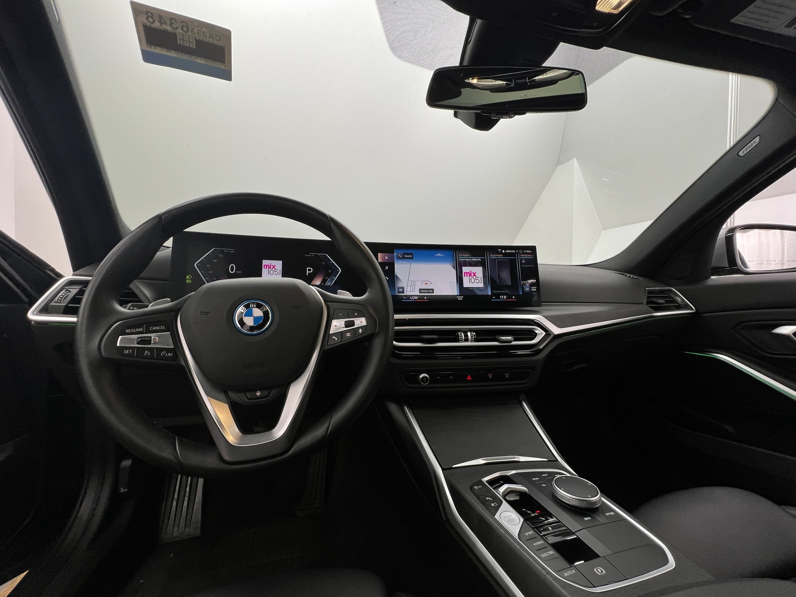 Thumbnail: 2024 BMW 3 Series - 2