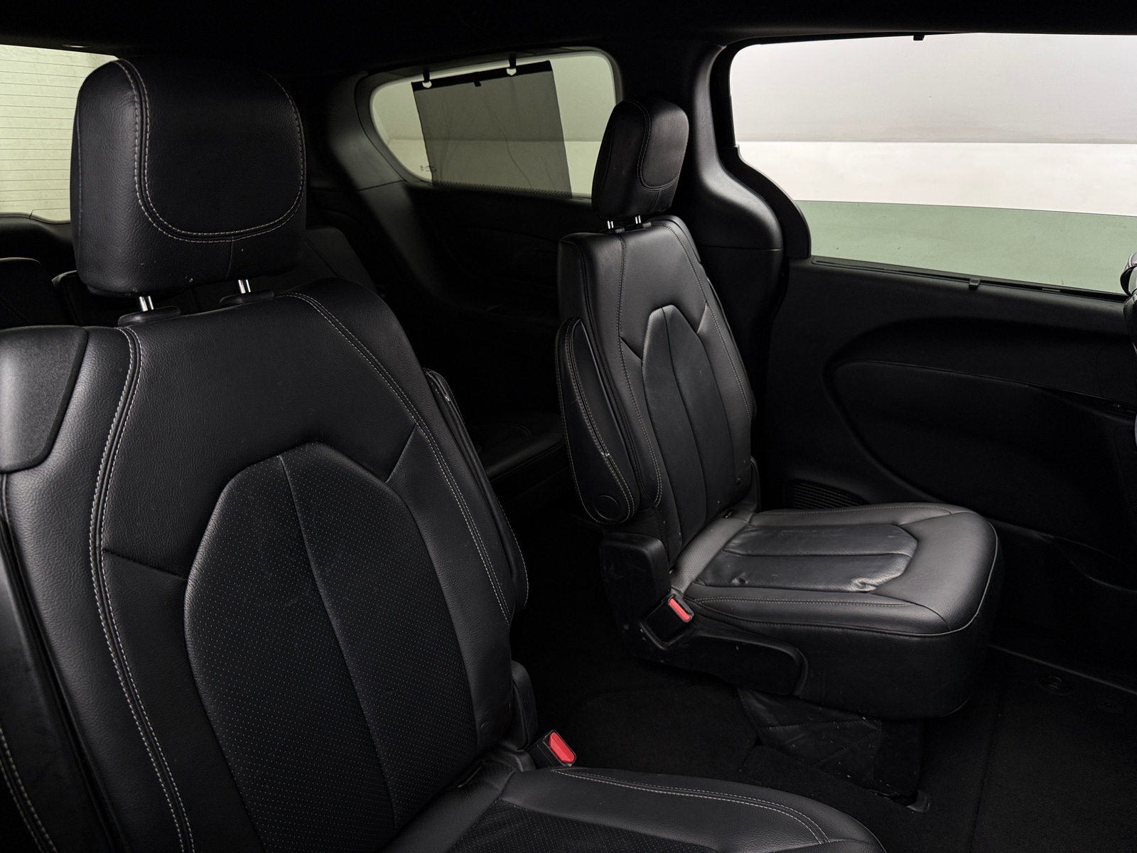 Thumbnail: 2019 Chrysler Pacifica - 5