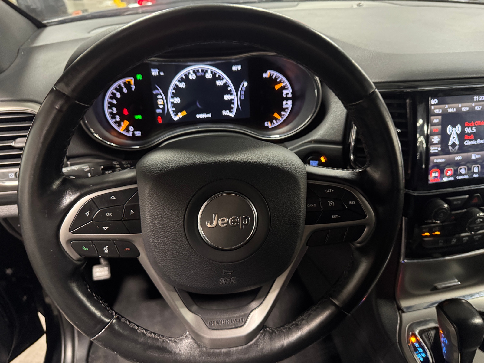 Thumbnail: 2020 Jeep Grand Cherokee - 4