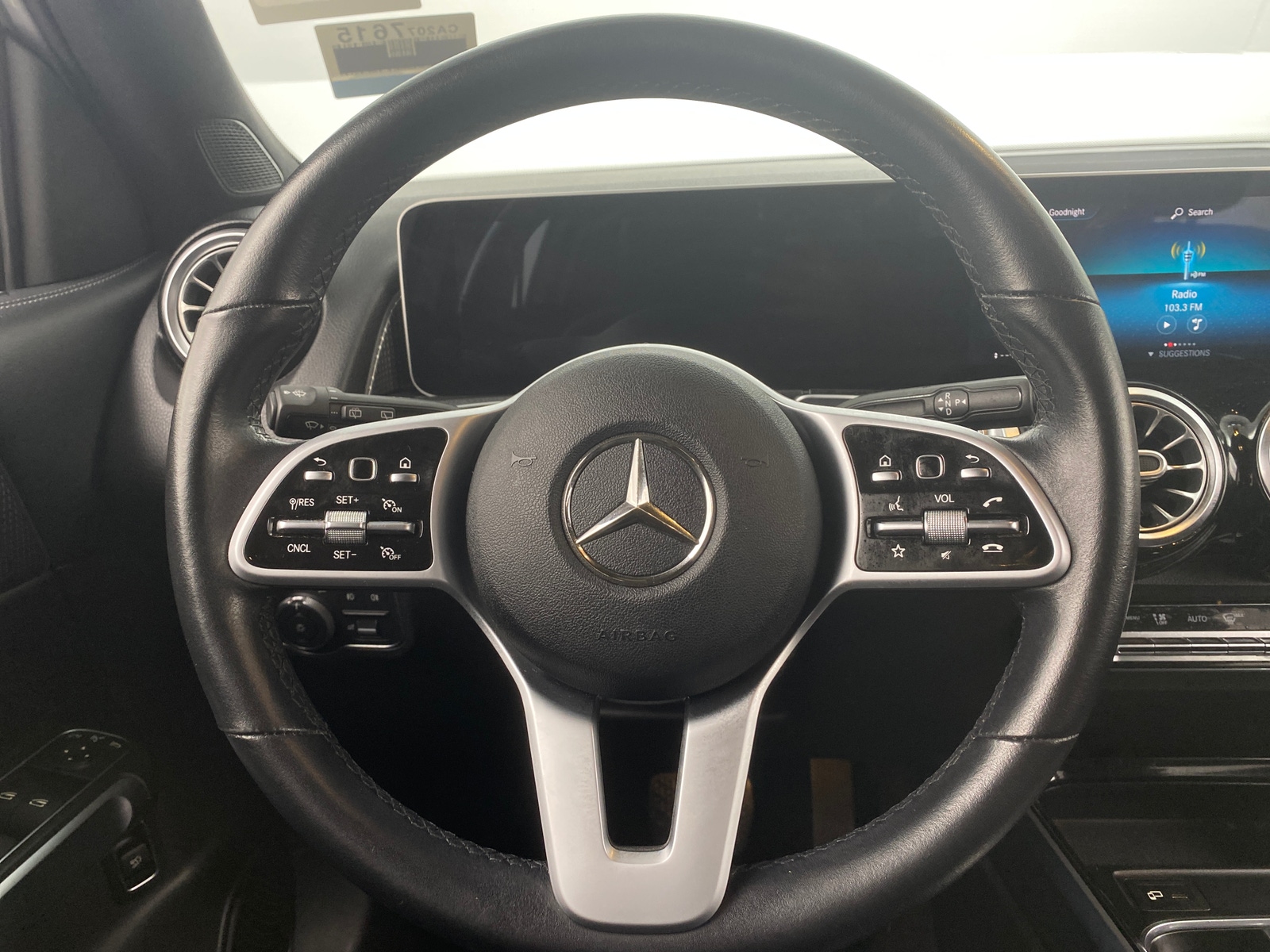 Thumbnail: 2020 Mercedes-Benz GLB - 4
