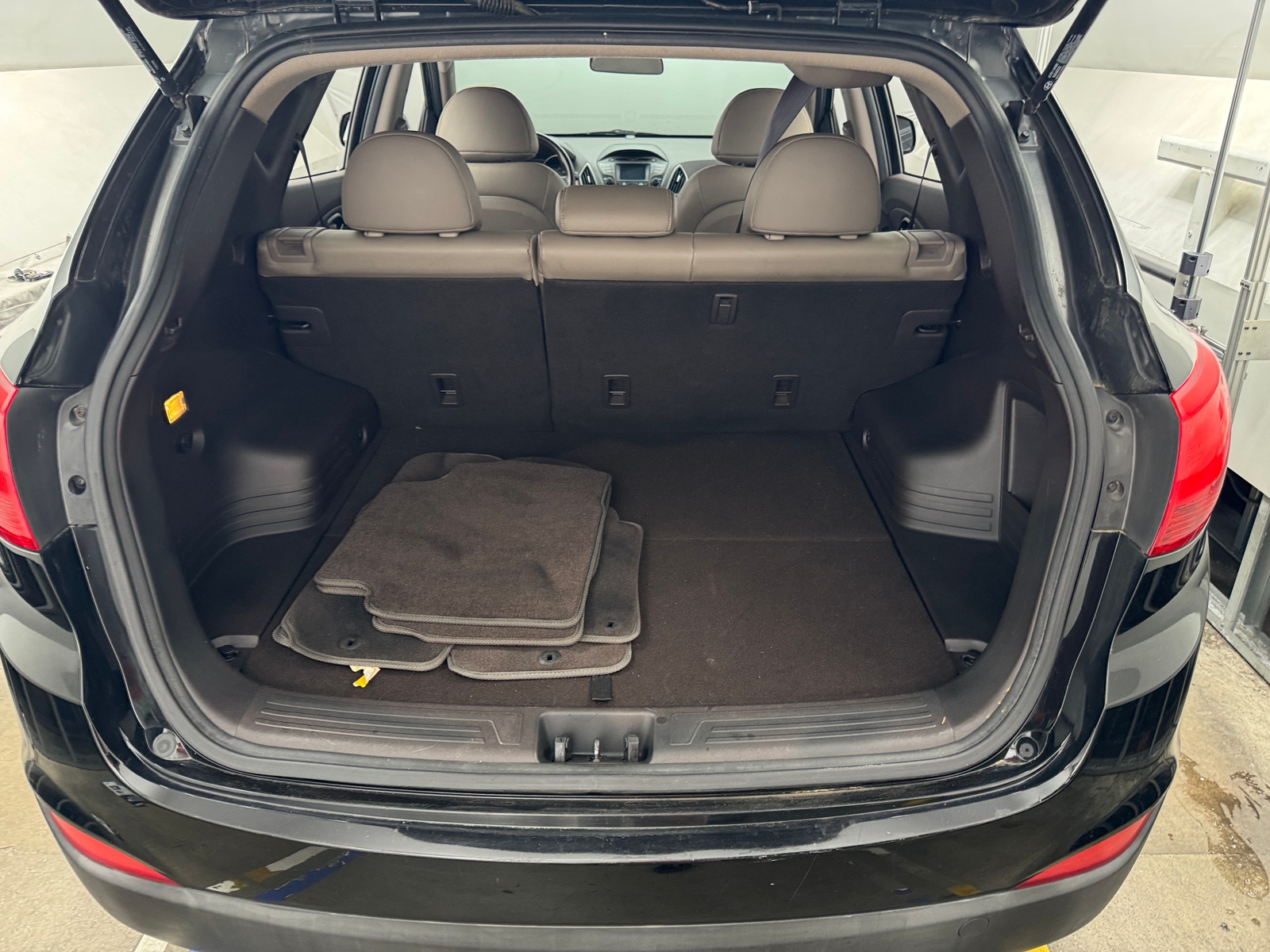 Thumbnail: 2015 Hyundai Tucson - 7