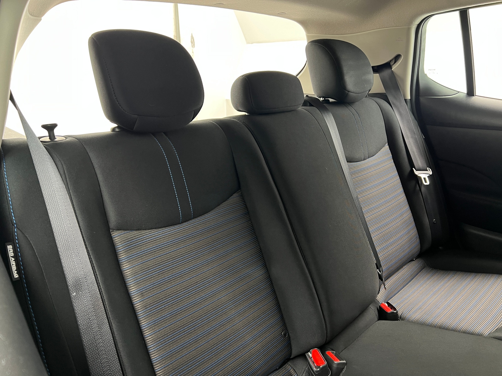 Thumbnail: 2021 Nissan Leaf - 6