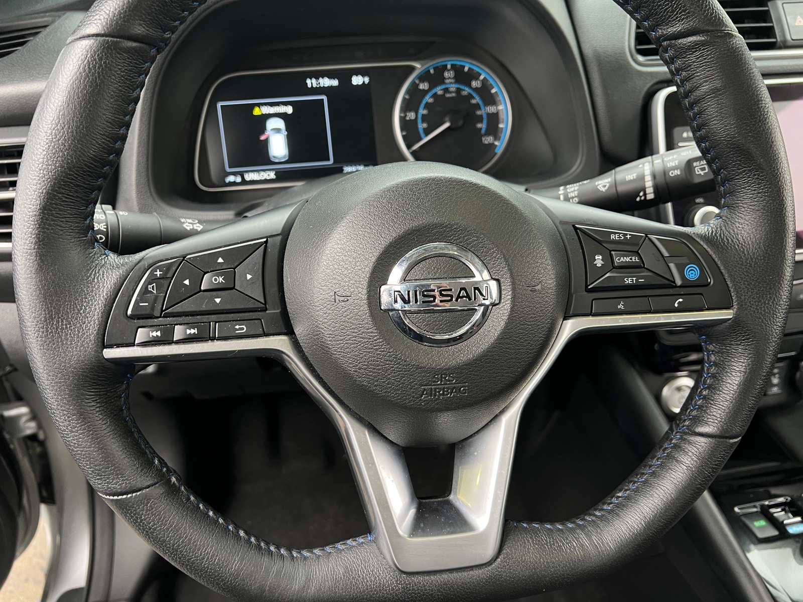 Thumbnail: 2021 Nissan Leaf - 5