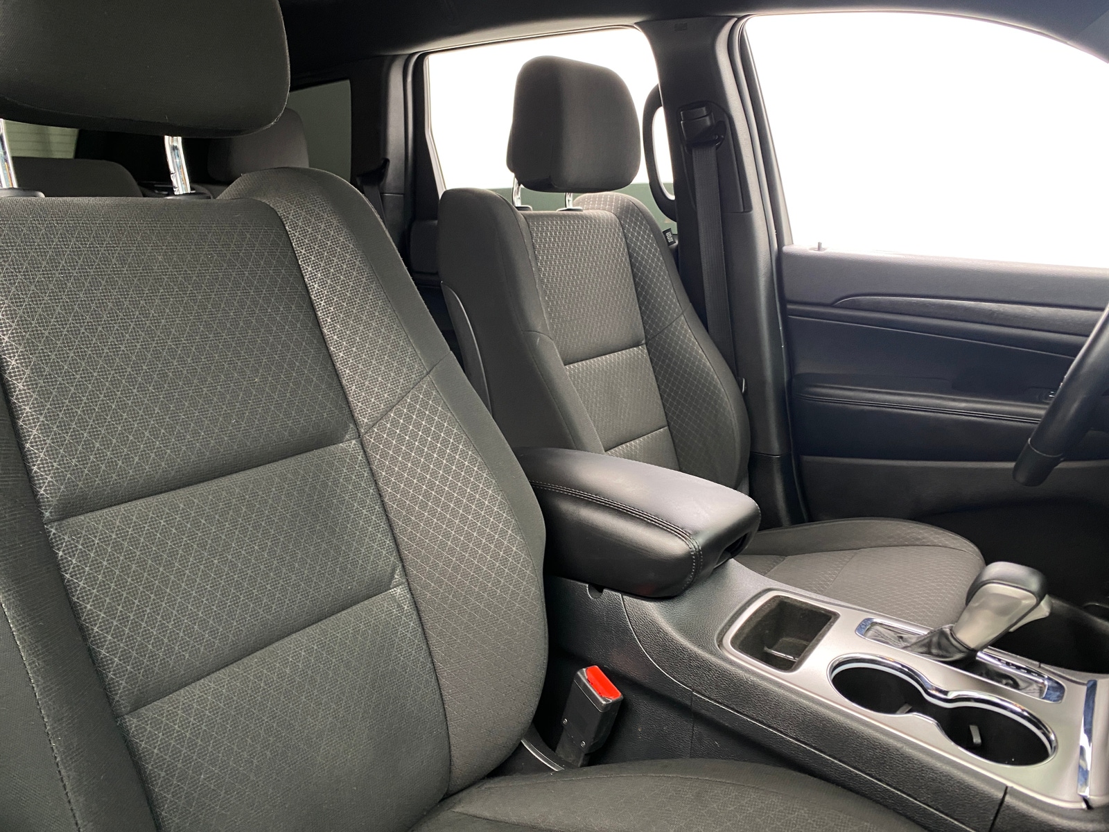 Thumbnail: 2018 Jeep Grand Cherokee - 2