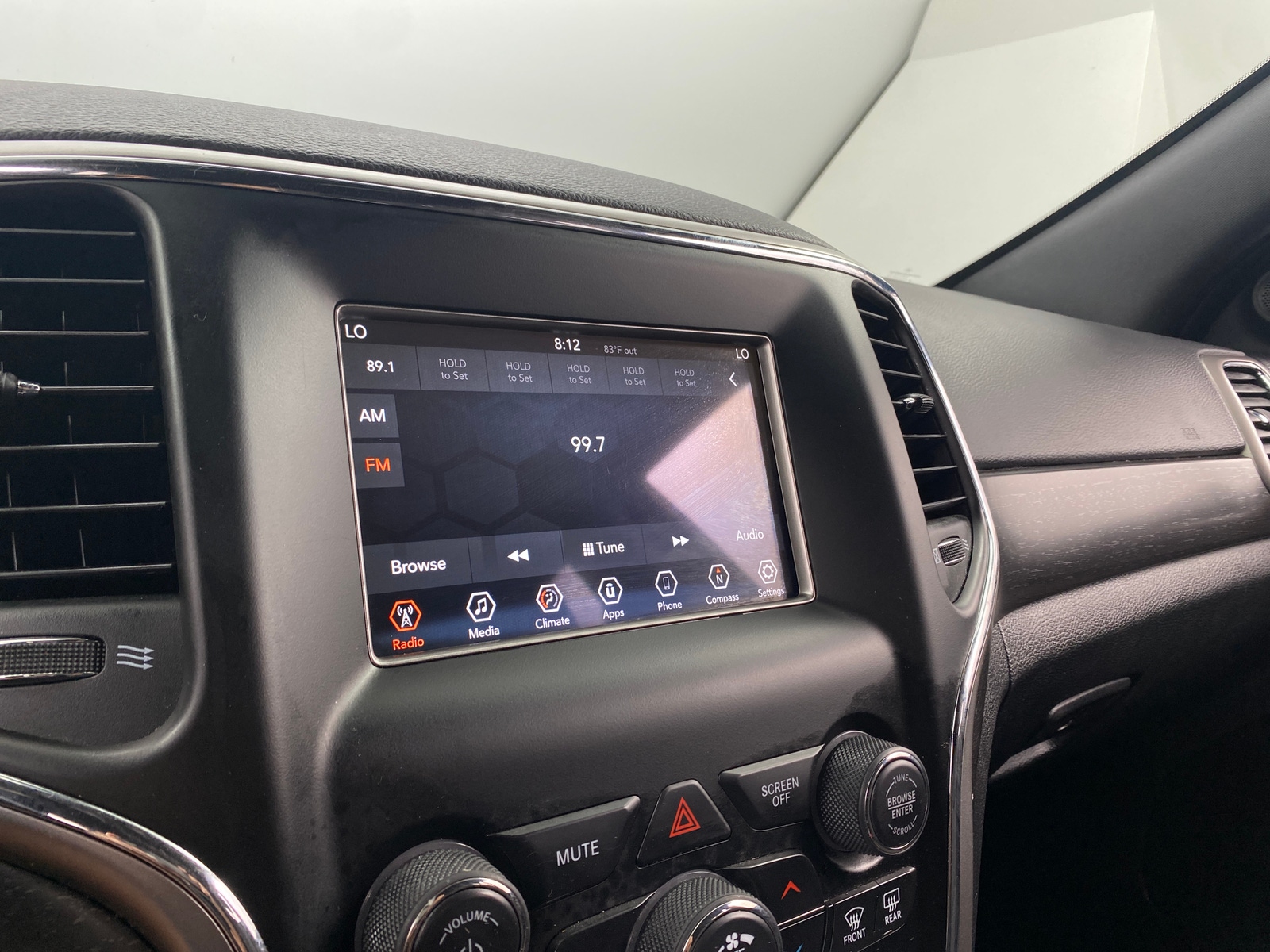 Thumbnail: 2018 Jeep Grand Cherokee - 4