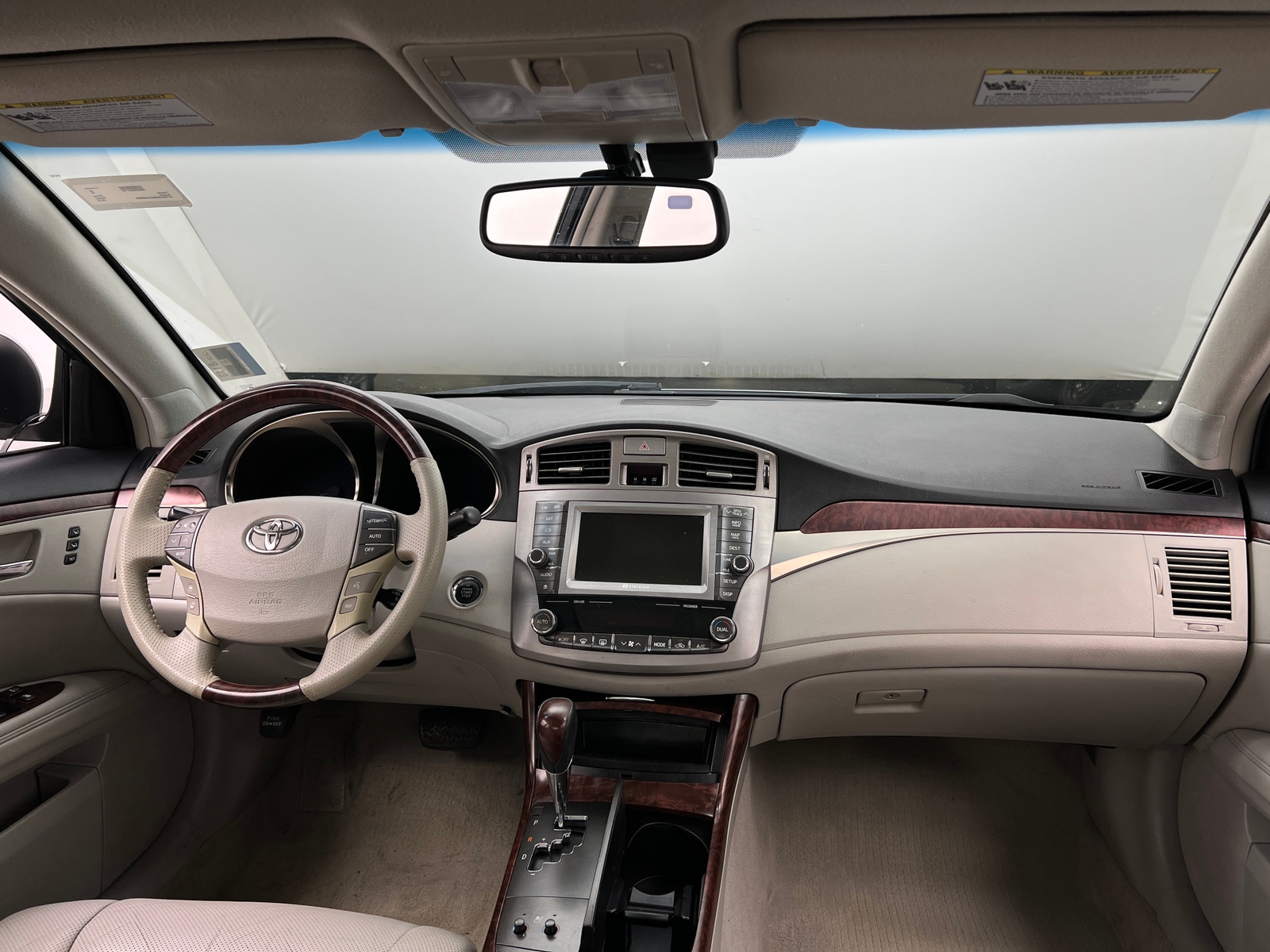 Thumbnail: 2012 Toyota Avalon - 2